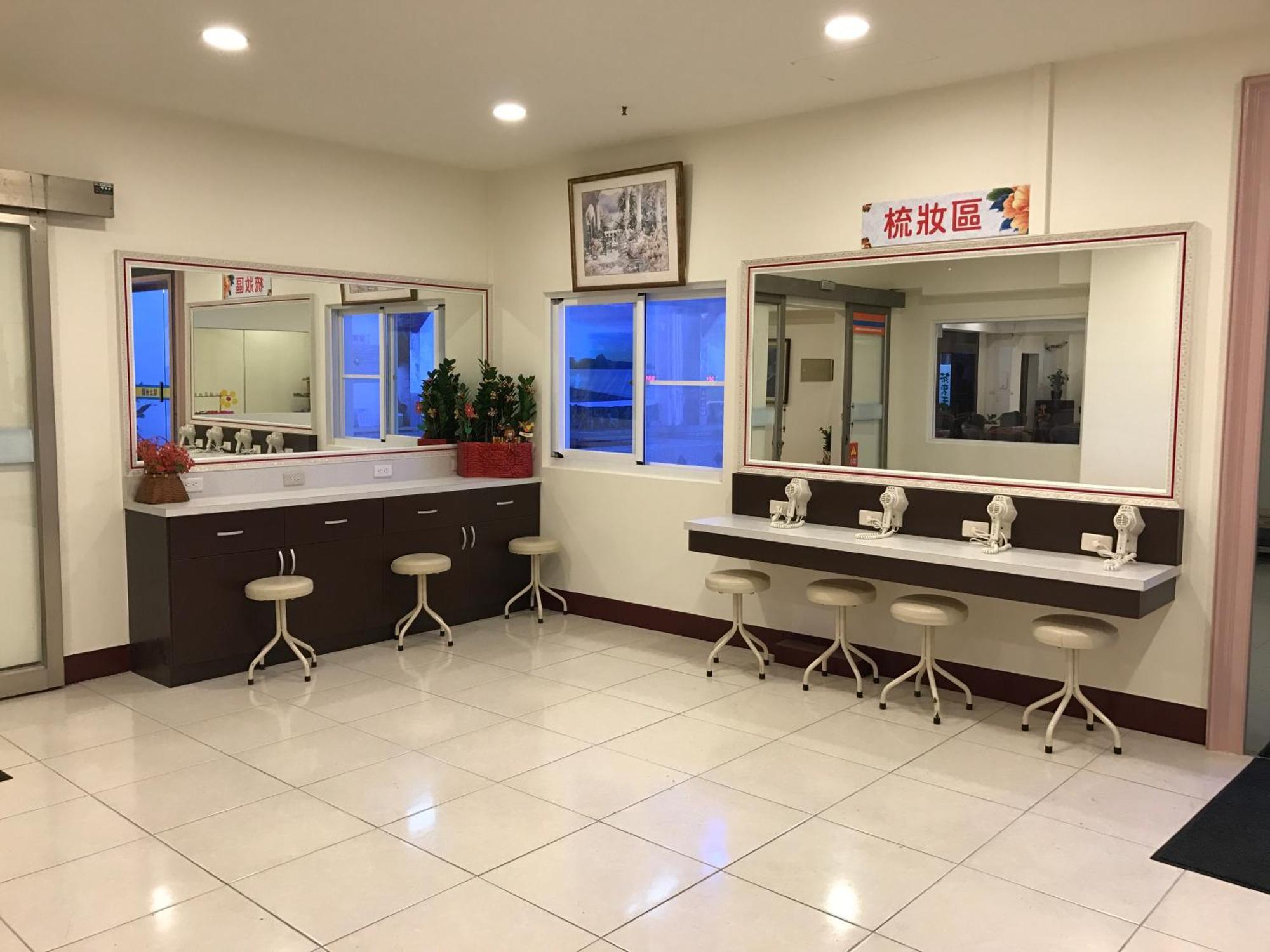 העיר העתיקה הנגצ'ון Kenting Maldives Hotspring Hotel מראה חיצוני תמונה